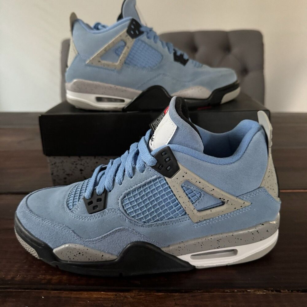 Air Jordan 4 Retro UNC University Blue (GS) Shoes